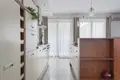 2 bedroom apartment 87 m² Warsaw, Poland