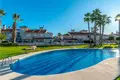 Szeregowiec 4 pokoi 89 m² Orihuela, Hiszpania