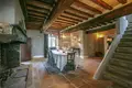 Propiedad comercial 969 m² en Anghiari, Italia