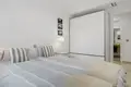 2 bedroom apartment 100 m² Marbella, Spain