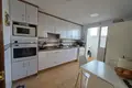 Haus 4 Schlafzimmer 208 m² Dos Hermanas, Spanien