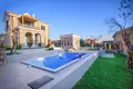 3-Schlafzimmer-Villa 200 m² Lustica, Montenegro