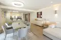 Mieszkanie 2 pokoi 125 m² Marbella, Hiszpania
