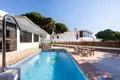 Haus 5 Schlafzimmer 288 m² Dos Hermanas, Spanien