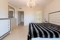 Mieszkanie 3 pokoi 210 m² Benahavis, Hiszpania