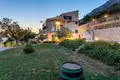 Casa 4 habitaciones 330 m² Grad Omis, Croacia