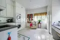 Дом 7 комнат 280 м² Киркконумми, Финляндия