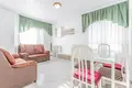 Mieszkanie 3 pokoi 90 m² Torrevieja, Hiszpania