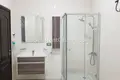 Dom 4 pokoi  Akra, Ghana