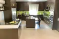 Casa 5 habitaciones 750 m² Latsia, Chipre