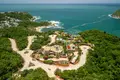 5 bedroom villa 14 965 m² Bahia de Conejos, Mexico