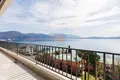 3 bedroom apartment 145 m² Bijela, Montenegro