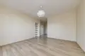 2 room apartment 42 m² Warsaw, Poland