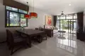 villa de 3 chambres 180 m² Rawai, Thaïlande