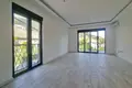 Mieszkanie 3 pokoi 82 m² Tivat, Czarnogóra