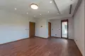 Casa 11 habitaciones 578 m² Podgorica, Montenegro