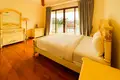 5 bedroom villa 650 m² Choeng Thale, Thailand