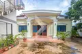 Villa de 4 habitaciones  en Krous, Camboya