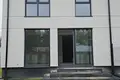Szeregowiec 5 pokojów 162 m² Plochocin, Polska