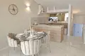 3 bedroom house 200 m² Dos Hermanas, Spain