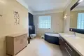 Haus 8 zimmer 330 m² in Warschau, Polen