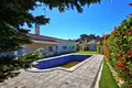 4-Schlafzimmer-Villa 337 m² Vau, Portugal