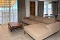 2-Schlafzimmer-Penthouse 185 m² in Tivat, Montenegro