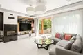 Квартира 411 м² Варшава, Польша