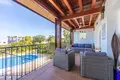 Haus 3 Schlafzimmer 250 m² Manilva, Spanien