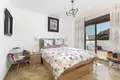 2 bedroom apartment 95 m² Estepona, Spain