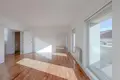 Квартира 3 спальни 160 м² Alvalade, Португалия