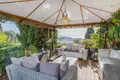Villa de 4 dormitorios 250 m² en Francia, Francia