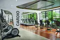 Complejo residencial Premier residential complex with a huge swimming pool and lush green areas in Suan Luang, Bangkok, Thailand