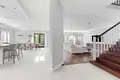 House 342 m² Warsaw, Poland