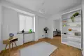 4 room apartment 71 m² Warsaw, Poland