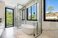 8 bedroom House 668 m² Benahavis, Spain