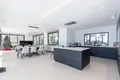 Haus 4 Schlafzimmer 640 m² Benahavis, Spanien