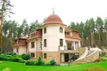 Casa 9 habitaciones 600 m² Jurmala, Letonia