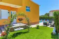 Дом 5 комнат 266 м² Kastel Luksic, Хорватия