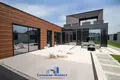 Commercial property 438 m² in Minsk, Belarus