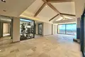 5 bedroom villa 237 m² Gumusluk, Turkey