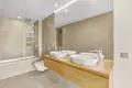 Mieszkanie 2 pokoi 89 m² Benalmadena, Hiszpania