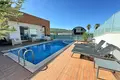 Villa de 5 habitaciones 350 m² Kargicak, Turquía