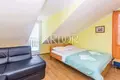 6 bedroom house 230 m² Radici, Croatia