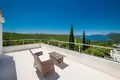 Villa 4 chambres 240 m² Lustica, Monténégro