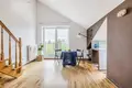 Commercial property 56 m² in Warsaw, Poland