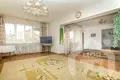 Casa de campo 211 m² Viliejka, Belarús