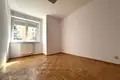 Mieszkanie 3 pokoi 74 m² Warszawa, Polska