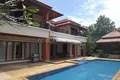 4 bedroom Villa 350 m² Choeng Thale, Thailand
