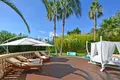 Villa de 6 chambres 400 m² en France, France